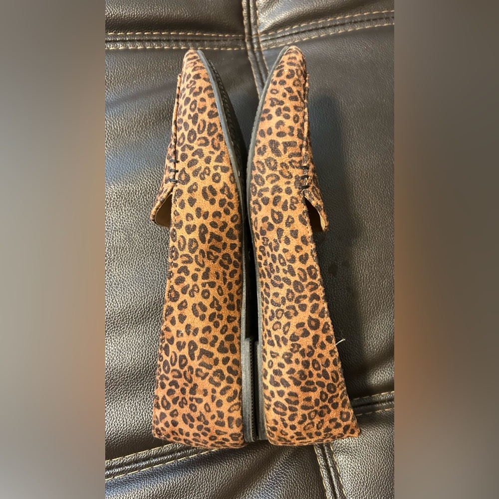 Time and Tru Leopard Print Loafers. Size 7.5 - Picture 8 of 8